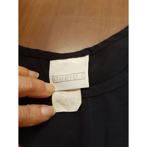 Studio C Tank Top Black Size Medium - Picture 3 of 3